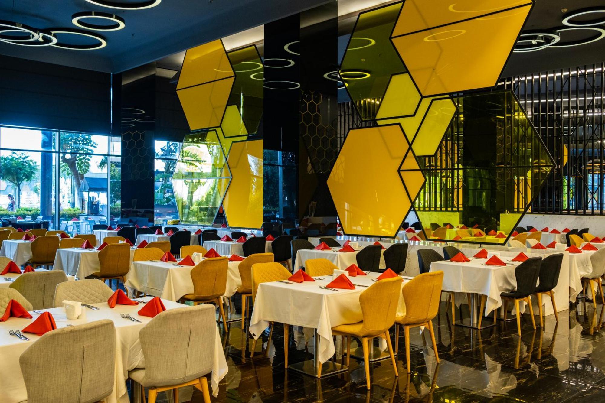 Bosphorus Sorgun Hotel Ultra All Inclusive Side Exterior foto